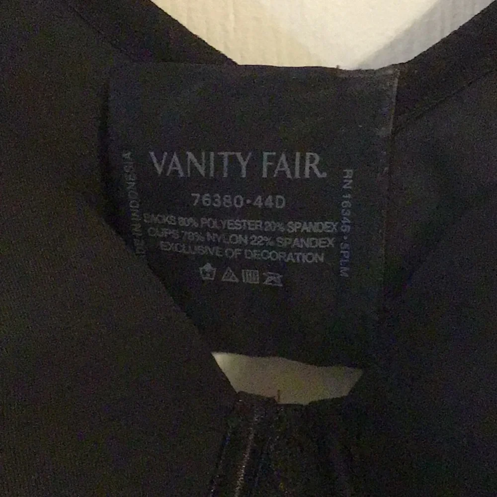 Vanity Fair Beauty Back Elegant Black Underwire Bra 44D